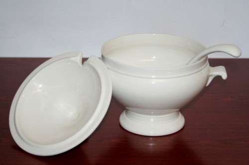 An exquisite Belgian made Royal Boch "Classic" Ivory porcelain lidded soup tureen with a large ladle