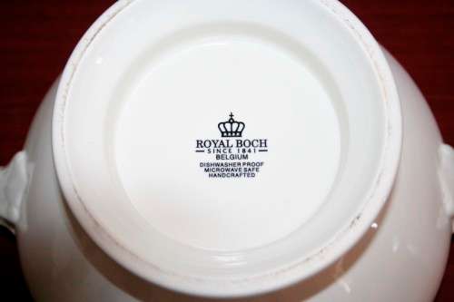 An exquisite Belgian made Royal Boch "Classic" Ivory porcelain lidded soup tureen with a large ladle