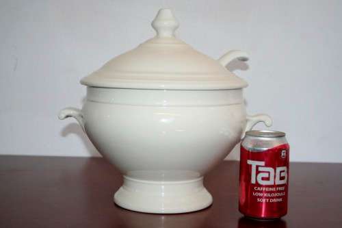 An exquisite Belgian made Royal Boch "Classic" Ivory porcelain lidded soup tureen with a large ladle