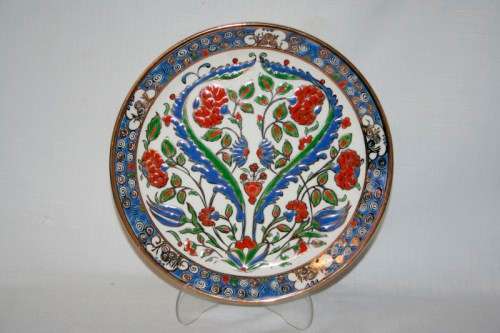 A beautifully made original Greek Keramikos Potteries hand painted plate with gorgeous bold colours