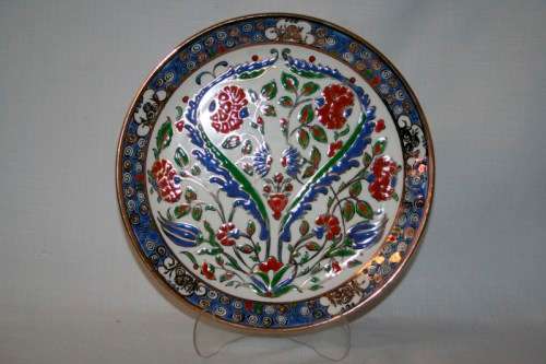 A beautifully made original Greek Keramikos Potteries hand painted plate with gorgeous bold colours