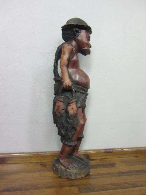 A stunning tall hand made "African carving" wooden figurine in great condition - RS17Sale