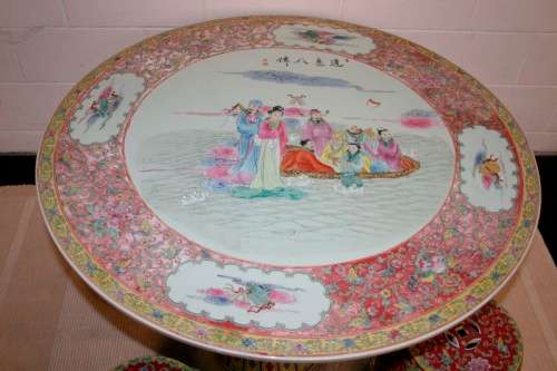 **RS17** A stunning & vibrant hand painted Chinese glaze porcelain garden table & 4x stools