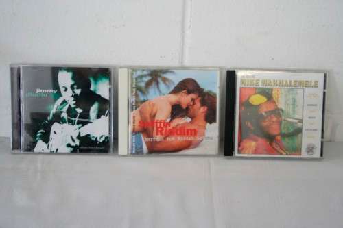 An incredible collection of 47x assorted CD's including local, international and African artists