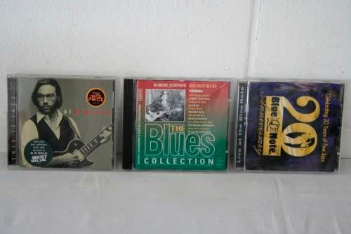An awesome collection of 46x assorted CD's including local, international and African artists