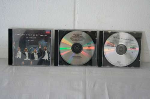 An awesome collection of 46x assorted CD's including local, international and African artists