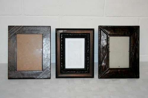 Beautiful set of 3x assorted free-standing photo/ picture frames in wonderful condition - RS17Sale