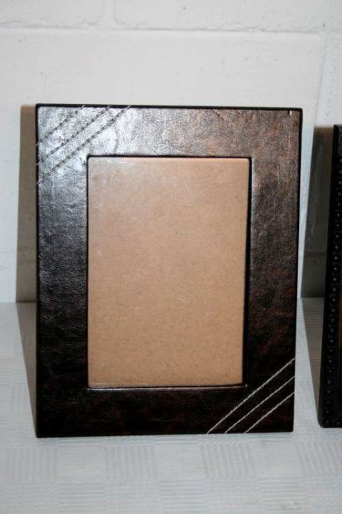 Beautiful set of 3x assorted free-standing photo/ picture frames in wonderful condition - RS17Sale