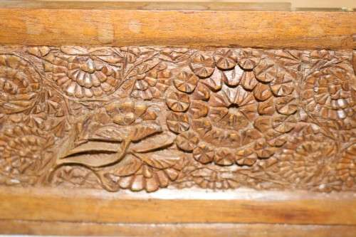 A fantastic hand carved wooden jewellery/ storage box with lovely detailing on it! Gorgeous!
