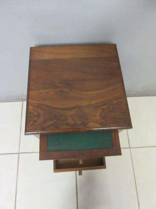A lovely modern single pedestal/ occasional table with a drawer  in amazing condition - very stylish