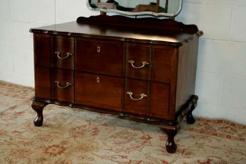 A fantastic vintage solid Imbuia cheval mirror dressing table with drawers & tilt mirror.RS17Bed