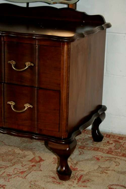 A fantastic vintage solid Imbuia cheval mirror dressing table with drawers & tilt mirror.RS17Bed