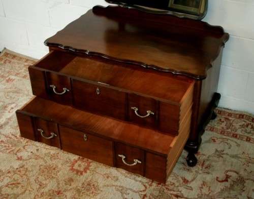 A fantastic vintage solid Imbuia cheval mirror dressing table with drawers & tilt mirror.RS17Bed