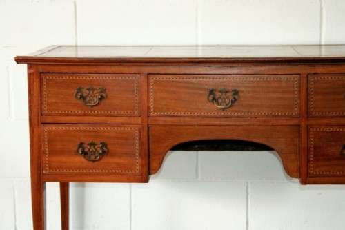 A superb original Edwardian "James Phillips" Sheraton ladies desk with leather top & inlay detailing