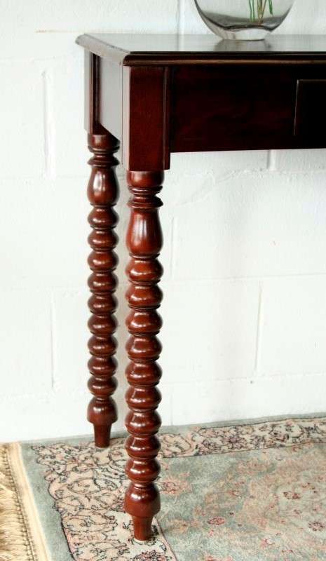 A beautiful and stylish single-drawer console/ hall table with gorgeous turned "bobbin" legs
