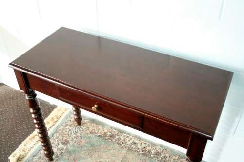 A beautiful and stylish single-drawer console/ hall table with gorgeous turned "bobbin" legs