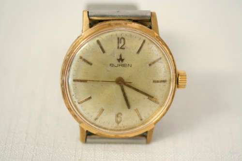 A superb vintage (1960's) gold plated gents Swiss made Buren wrist watch w/ a stainless steel strap