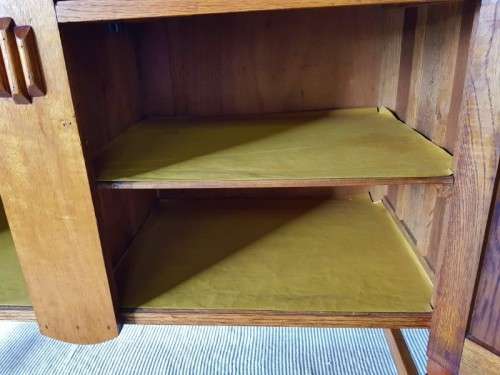 A stunning antique oak dresser/ bedroom stand with two drawers and two cupboards RS17Bed