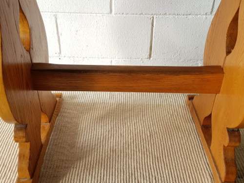 A well-made Oak coffee/ occasional table - perfect for a table lamp or a vase with flowers!