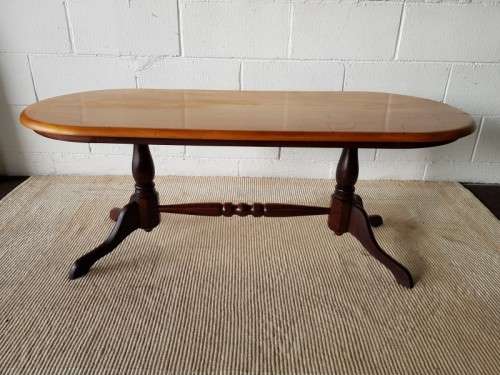 An awesome vintage Yellowwood and Imbuia center coffee table in good condition