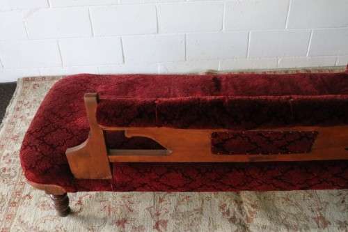 **RS17_Clearance** Edwardian antique carved oak chaise longue w/ period red velvet upholstery