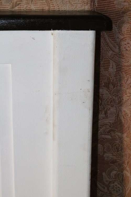 A lovely white painted wooden Queen Size bed headboard and footboard - stylish! - RS17Sale