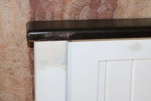 A lovely white painted wooden Queen Size bed headboard and footboard - stylish! - RS17Sale