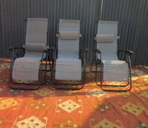 Five stunning metal and mesh reclining outdoor pool loungers in great condition - price/recliner