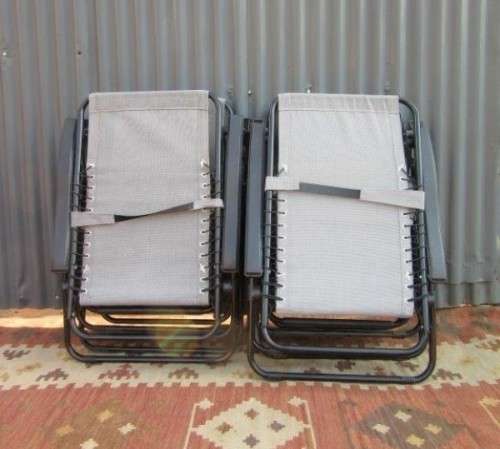 Five stunning metal and mesh reclining outdoor pool loungers in great condition - price/recliner