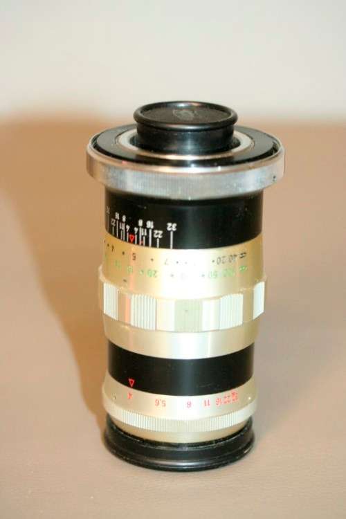 A superb vintage German made "Schneider-Kreuznach" Tele-Xenar 1:4/135mm (Diax b) camera lens