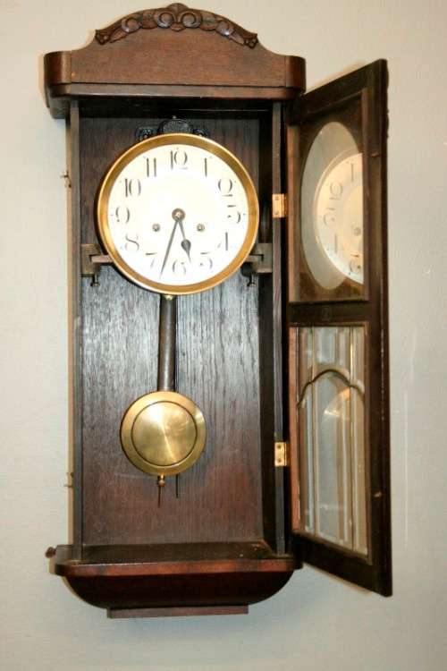 An exquisite vintage German made Kienzle wall clock with a rare "Orgelgong" rod gong - RS17CL