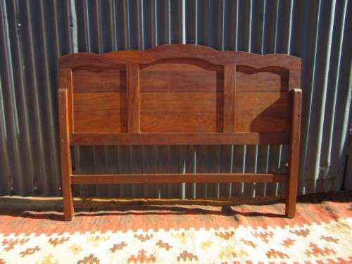 A beautiful vintage three-panel solid Imbuia double bed headboard and footboard set - RS17Bed