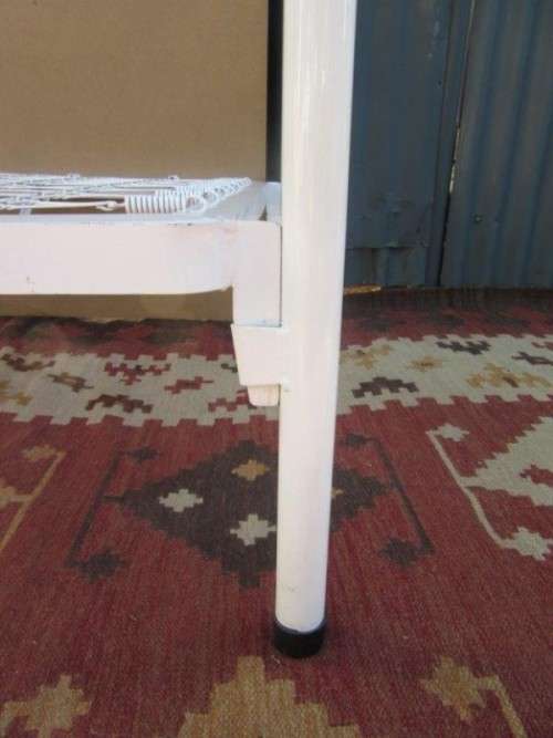 A wonderful (white) metal single bed (headboard and base combination) bed set - RS17Bed