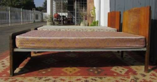 Two vintage Art  Deco oak single beds incl. headboards, footboards, bases & mattresses - RS17Bed
