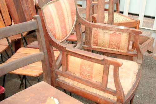 "Job Lot" Assorted occasional/ dining & kitchen chairs; perfect for restoration or parts - RS17Sale