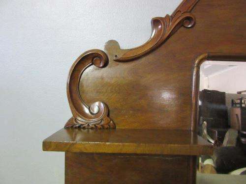 **RS17** An incredible carved Rosewood buffet mirror w stunning scroll detailing and bevelled mirror