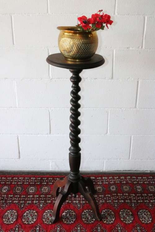 An incredible antique Edwardian solid Imbuia pedestal stand with exquisite barley twist detailing