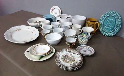 "Job Lot" An awesome collection of assorted porcelain and ceramic ware Incl. Royal Albert; RS17Sale