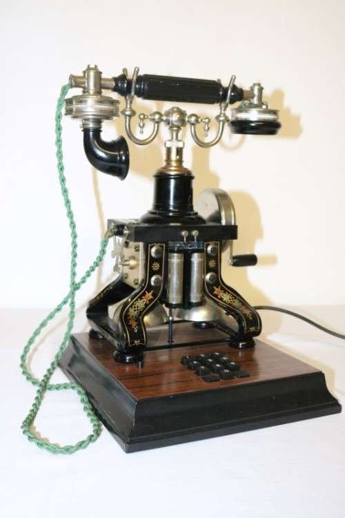 A magnificent rare vintage Ericsson "Stockholm" telephone in excellent condition - stunning!