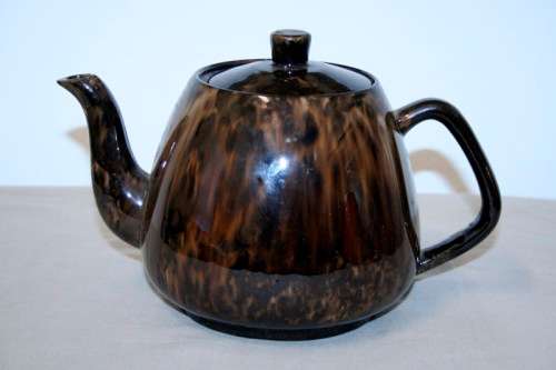 A gorgeous vintage brown-glazed "Viking of England" ceramic collectable teapot in awesome condition