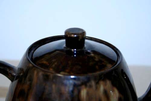 A gorgeous vintage brown-glazed "Viking of England" ceramic collectable teapot in awesome condition