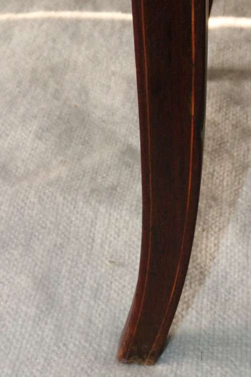 A wonderful vintage Mahogany occasional coffee table with wooden inlay detailing - lovely