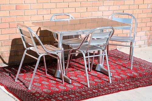 Wonderful polished aluminium outdoor all-weather patio table & 4x chair set in great condition - AAA