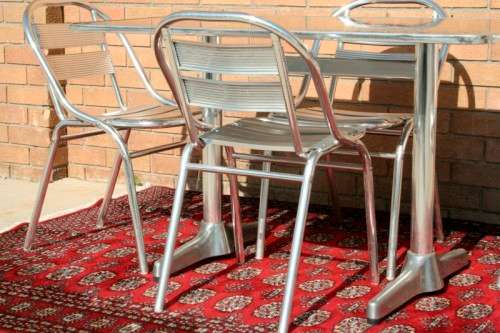 Wonderful polished aluminium outdoor all-weather patio table & 4x chair set in great condition - AAA
