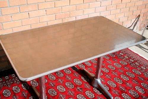 Wonderful polished aluminium outdoor all-weather patio table & 4x chair set in great condition - AAA
