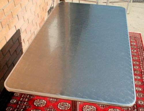 Wonderful polished aluminium outdoor all-weather patio table & 4x chair set in great condition - AAA