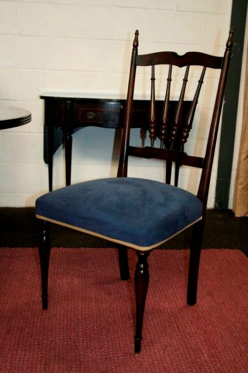 A superb french lacquered dining room suite incl extendable table, 8x chairs, buffet & extension