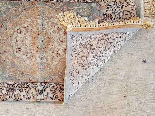 Two lovely navy blue and beige "Silky Shiraaz" carpets with a stunning patterns - price/carpet