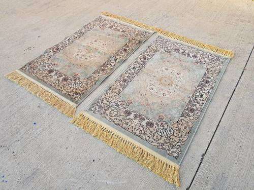 Two lovely navy blue and beige "Silky Shiraaz" carpets with a stunning patterns - price/carpet