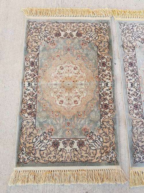 Two lovely navy blue and beige "Silky Shiraaz" carpets with a stunning patterns - price/carpet